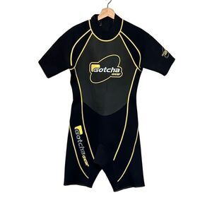 Gotcha Gear black titanium 2 short wetsuit size M